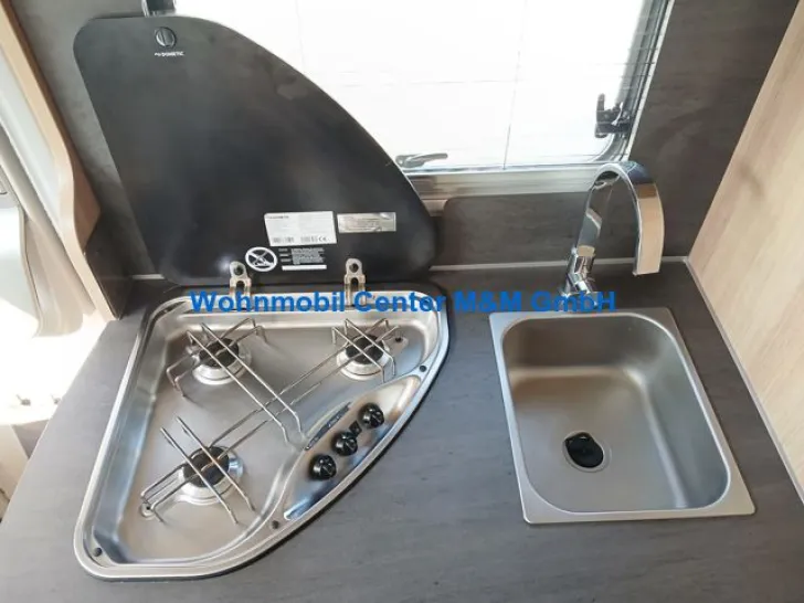 Fahrzeugbild Knaus Sky Wave 650 MEG 60 Years TV Sat Anlage Navi 60 #6