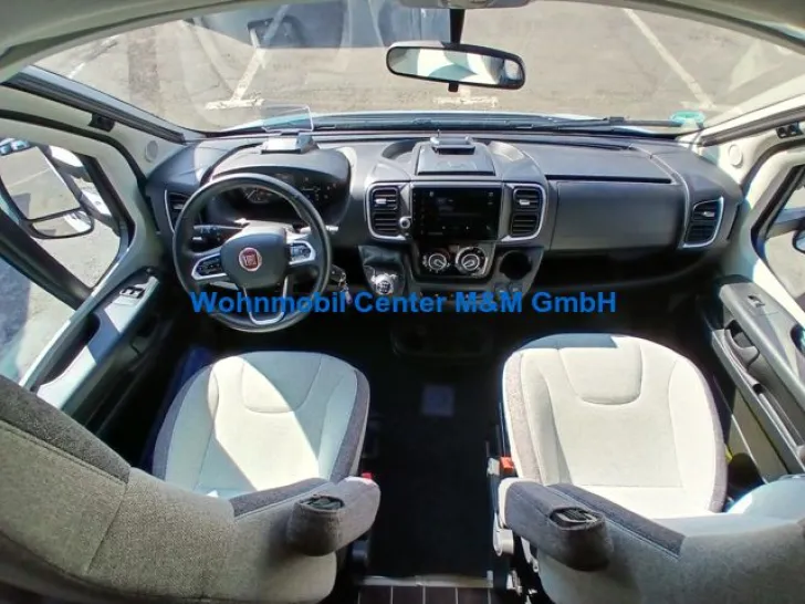 Fahrzeugbild Knaus Sky Wave 650 MEG 60 Years TV Sat Anlage Navi 60 #12