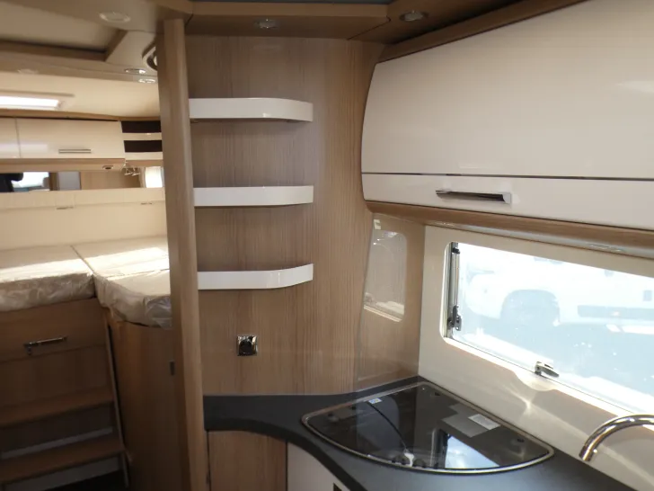 Fahrzeugbild Carthago C1-tourer I 149 RB-LE comfort 4.2t Sat ,TV , Solar #14