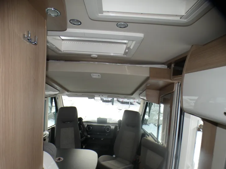Fahrzeugbild Carthago C2-tourer I 141 KB-LE comfort 4.2t #12