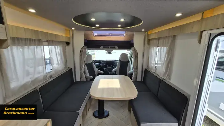 Fahrzeugbild Chausson Teilintegrierte 640 Titanium Line Modell 2026, sofort verfügbar #8