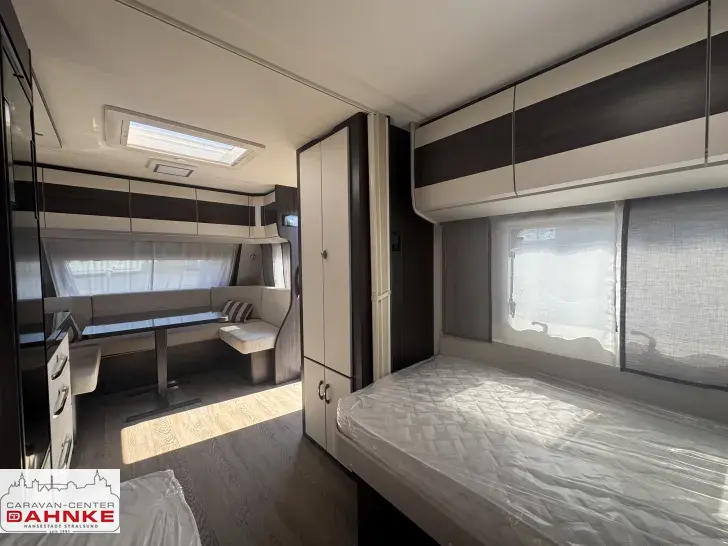 Fahrzeugbild Hobby Prestige 560 WLU Fußbodenerwärmung*1.800 kg #12