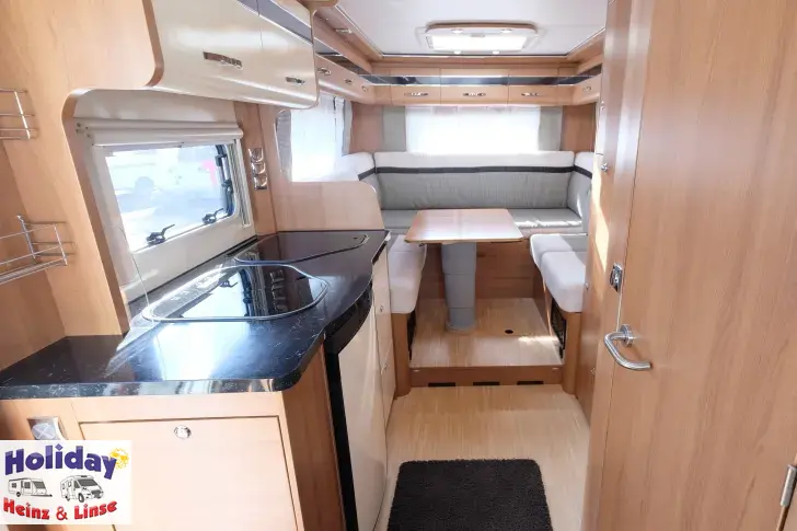 Fahrzeugbild LMC Liberty Explorer 655 #7