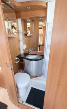 Fahrzeugbild LMC Liberty Explorer 655 #10