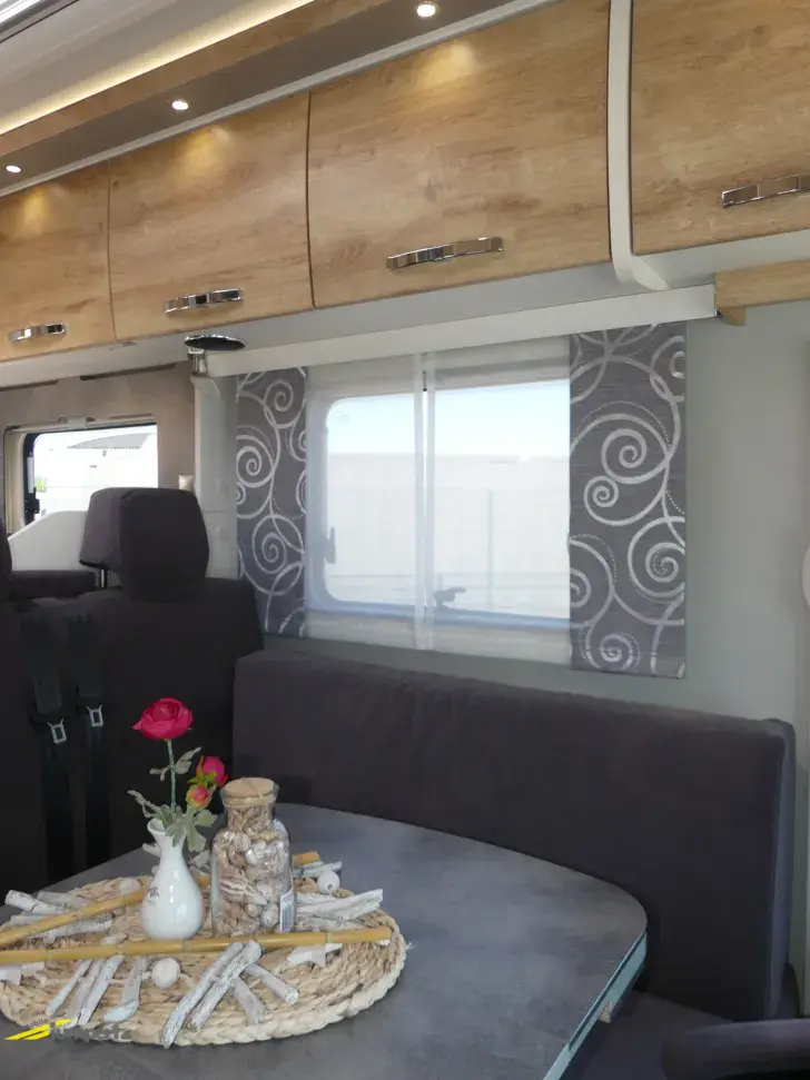 Fahrzeugbild Frankia F-Line I 740 GD Hubstützen/Vollausstattung #10