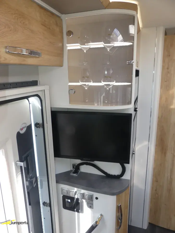Fahrzeugbild Frankia F-Line I 740 GD Hubstützen/Vollausstattung #13