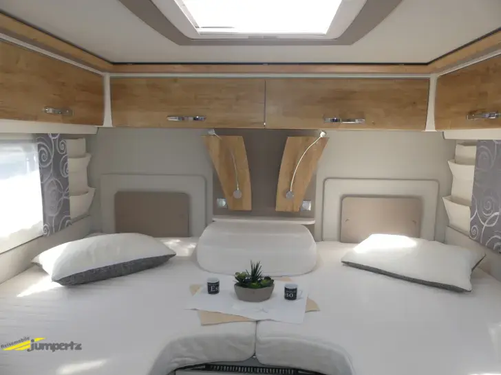 Fahrzeugbild Frankia F-Line I 740 GD Hubstützen/Vollausstattung #18