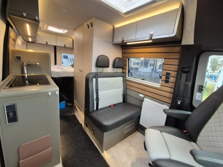 Fahrzeugbild Hymer Grand Canyon S CrossOver *LEDER*AHK* #13