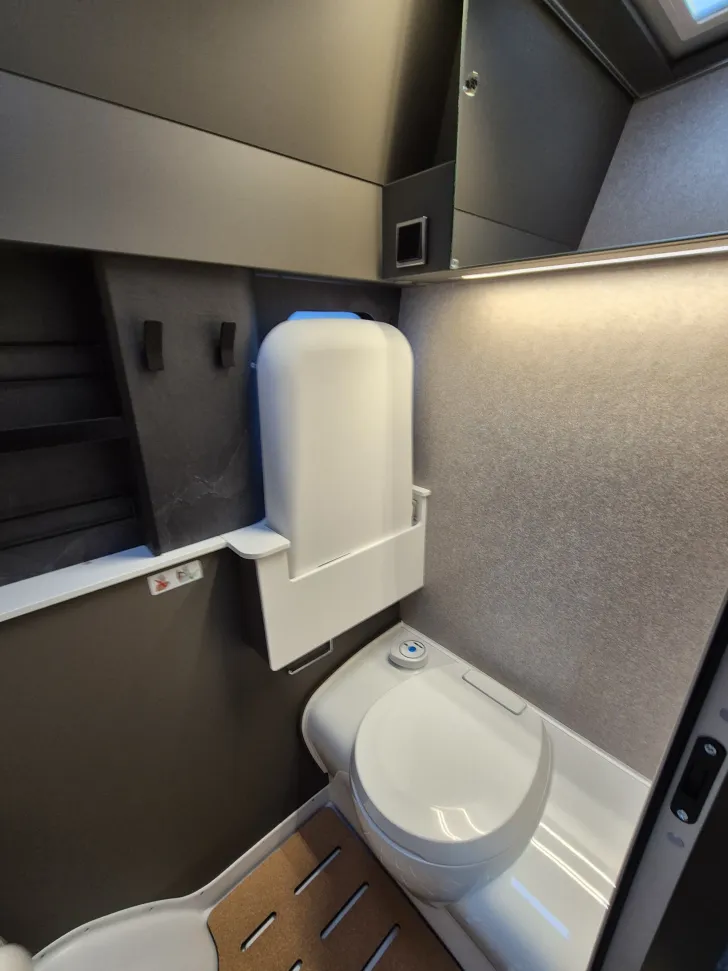 Fahrzeugbild Hymer Grand Canyon S CrossOver *LEDER*AHK* #23