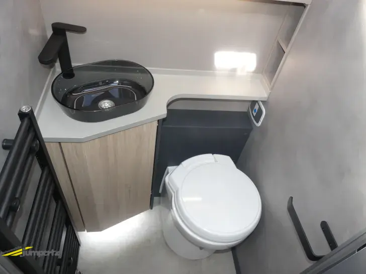 Fahrzeugbild Frankia NOCTRA Cruiser 7.6 L Edition One Design - Komfort- Qualität #22