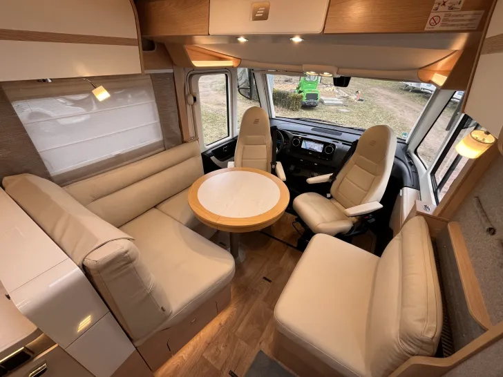 Fahrzeugbild Hymer B-ML I 890 *Vollluftfeder*Hubstützen*Autark* #9