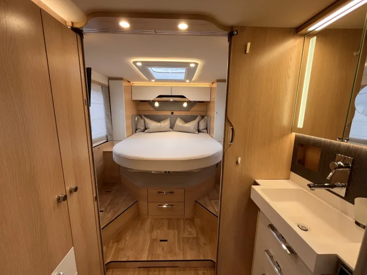 Fahrzeugbild Hymer B-ML I 890 *Vollluftfeder*Hubstützen*Autark* #20