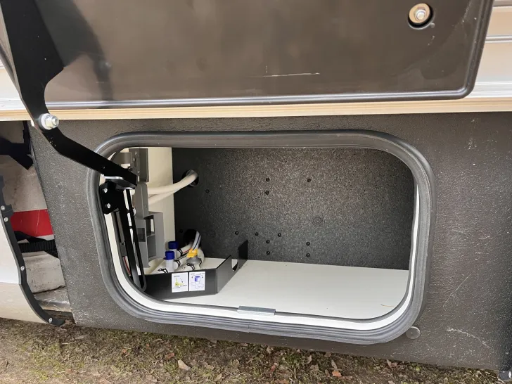 Fahrzeugbild Hymer B-ML I 890 *Vollluftfeder*Hubstützen*Autark* #37