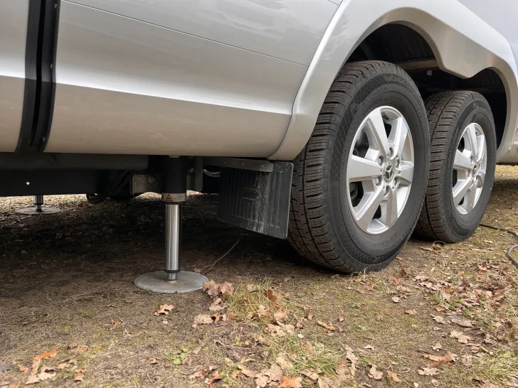 Fahrzeugbild Hymer B-ML I 890 *Vollluftfeder*Hubstützen*Autark* #41