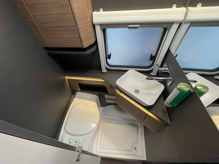 Fahrzeugbild Knaus AZUR 500 EU #22