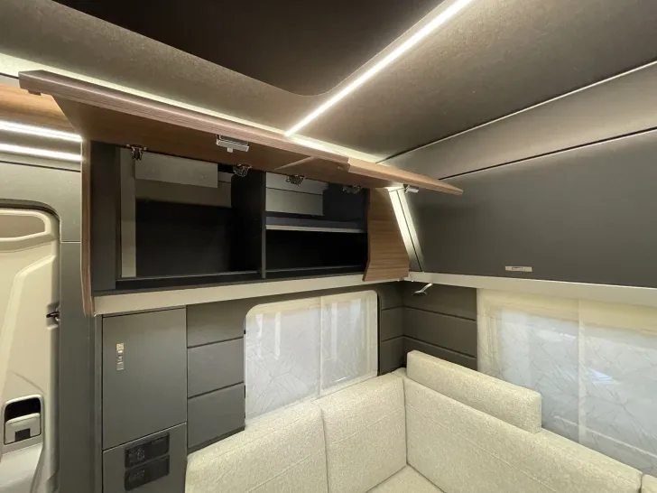 Fahrzeugbild Knaus AZUR 500 EU #32