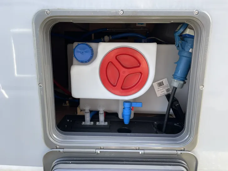 Fahrzeugbild Knaus AZUR 500 EU #40