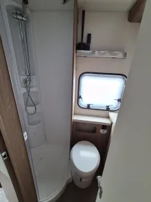 Fahrzeugbild Hobby De Luxe 545 KMF #6