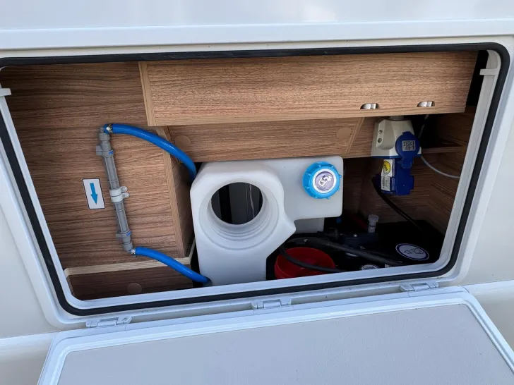 Fahrzeugbild Weinsberg CaraCompact 640 MEG MB EDITION [PEPPER] #19