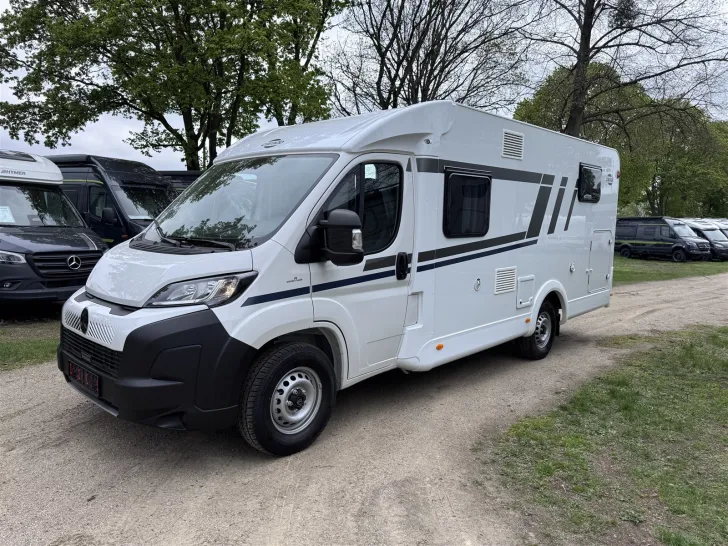 Fahrzeugbild Carado V347 *Bettenumbau*Holzrost*Basic-Paket* #5