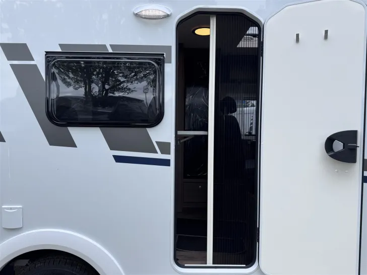 Fahrzeugbild Carado V347 *Bettenumbau*Holzrost*Basic-Paket* #14