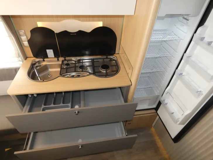 Fahrzeugbild LMC Tandero 480 D - Mover, Dusche - gepflegt - #12