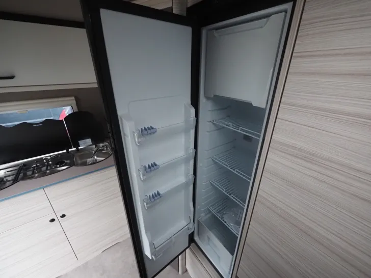 Fahrzeugbild Dethleffs C'Joy Active 420 QSH, Modell 2026 #15