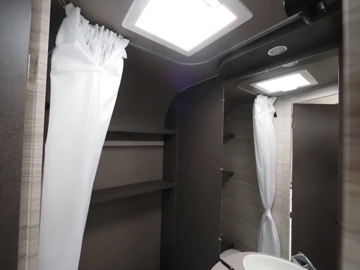 Fahrzeugbild Dethleffs C'Joy Active 420 QSH, Modell 2026 #18