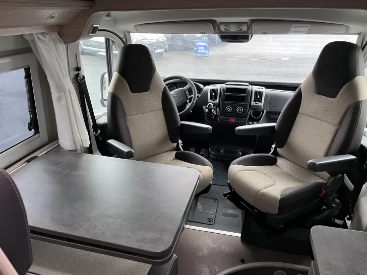 Fahrzeugbild Pössl Vario 545, Winterpaket, Markise, Ambilight, uvm. #9