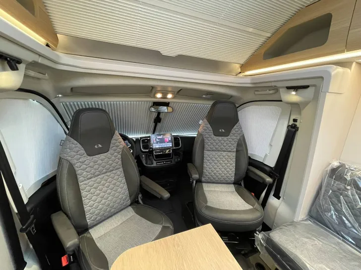 Fahrzeugbild Adria Coral 670 DL 60Y Jubilee - MJ 2026 #13