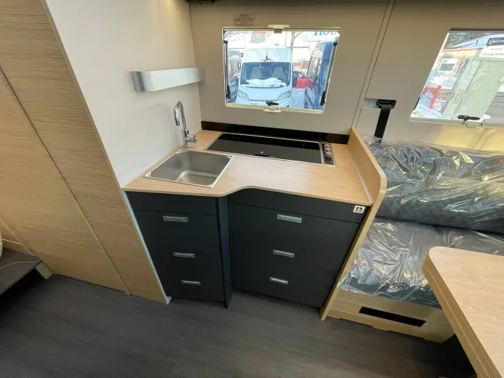 Fahrzeugbild Adria Coral 670 DL 60Y Jubilee - MJ 2026 #19