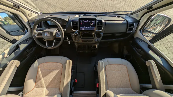 Fahrzeugbild Malibu first class two rooms coupé 640 LE RB #29