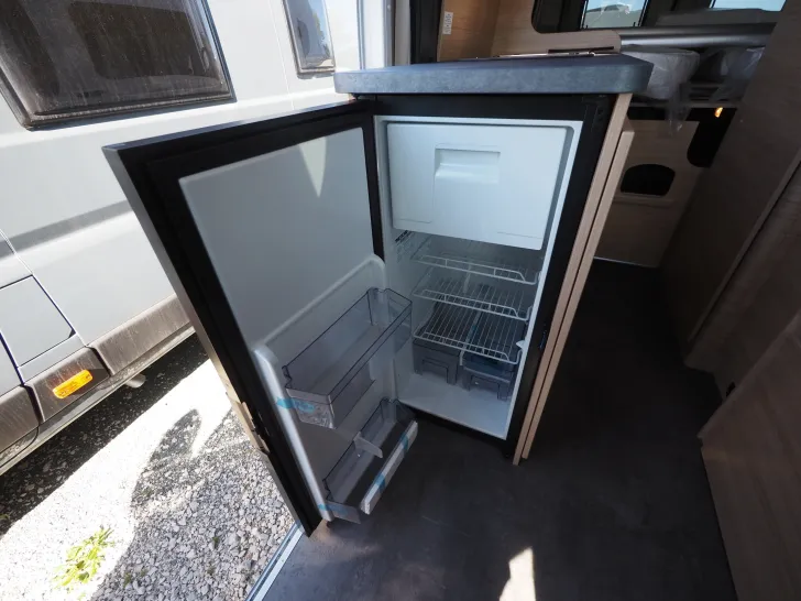 Fahrzeugbild Roadcar R 640, Automatik, Premiumpaket, Aufstelldach #5