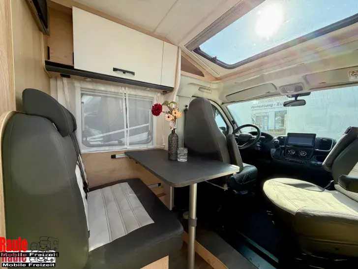 Fahrzeugbild Sunlight V 60 Adventure Automatik *ab HERBST* #3