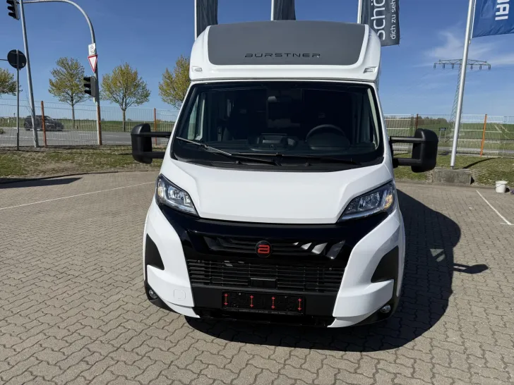 Fahrzeugbild Bürstner Signature SFT 7.1 #27