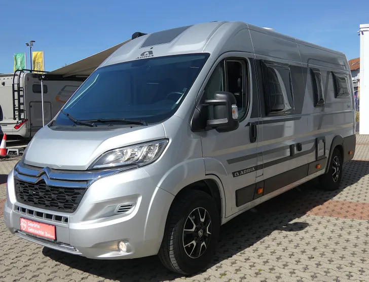 Fahrzeugbild Adria Twin Axess 640 SL - Sehr gepflegt - #5