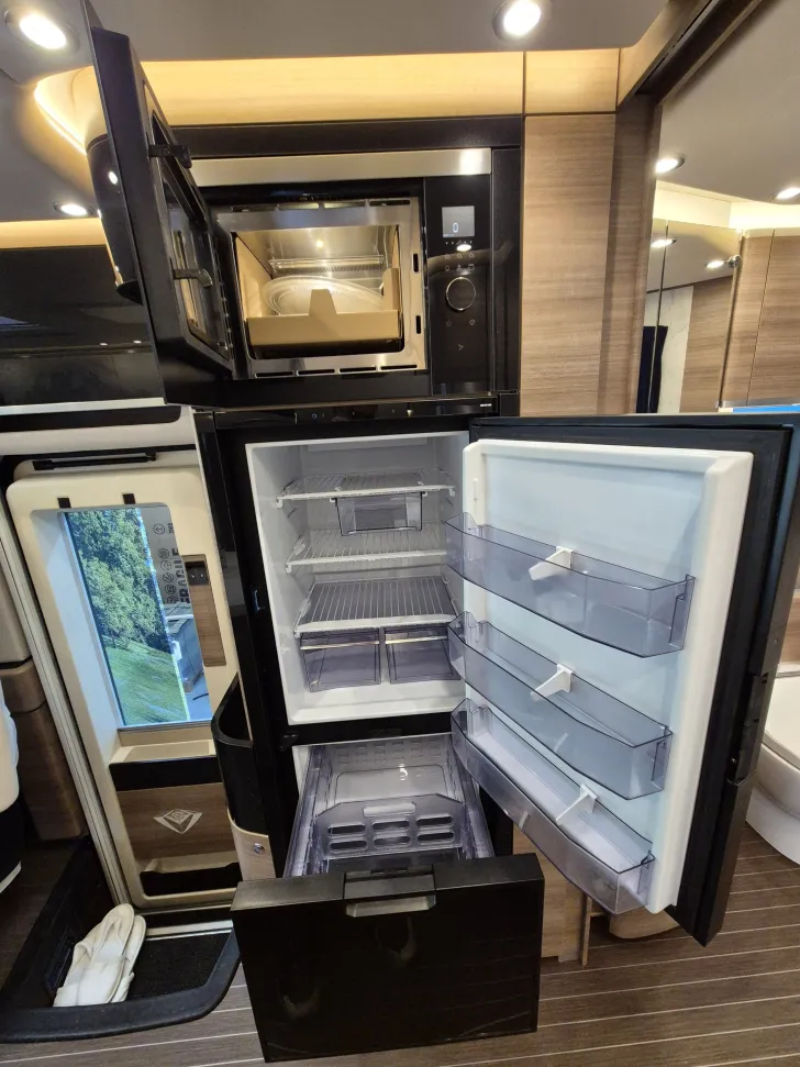 Fahrzeugbild Concorde Liner 1090 GIO *Actros*Sonderlackierung* #25