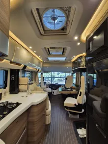 Fahrzeugbild Concorde Liner 1090 GIO *Actros*Sonderlackierung* #43