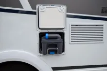 Fahrzeugbild Carado T447 pro+ *Hubbett* #25