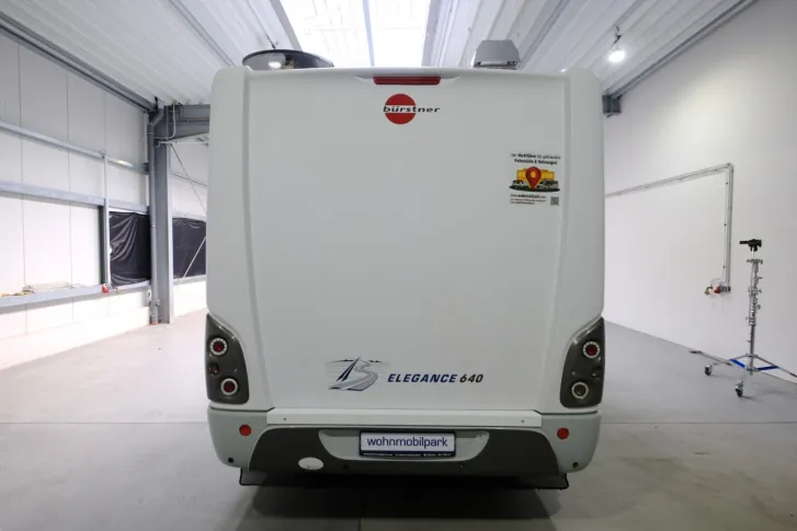 Fahrzeugbild Bürstner Elegance I 640/Festbett/Hubbett/Markise/Garage #4
