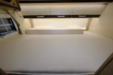 Fahrzeugbild Forster A 699 HB / Festbett / Garage / 6 Schlafplätze #12