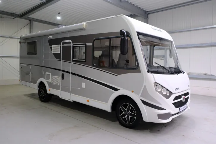 Fahrzeugbild Sunlight I 69 L active/Queensbett+Hubbett/Klima/Solar/TOP #2