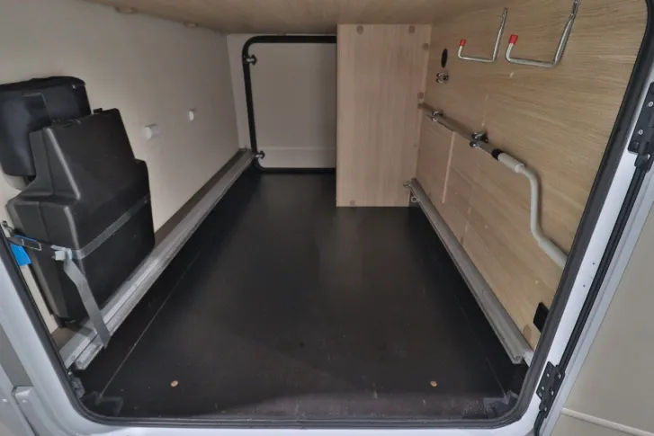 Fahrzeugbild Sunlight I 69 L active/Queensbett+Hubbett/Klima/Solar/TOP #6