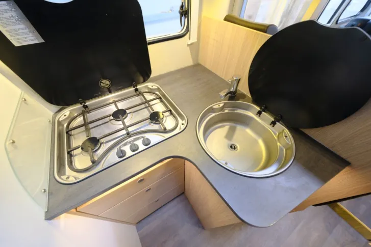 Fahrzeugbild Sunlight I 69 L active/Queensbett+Hubbett/Klima/Solar/TOP #15