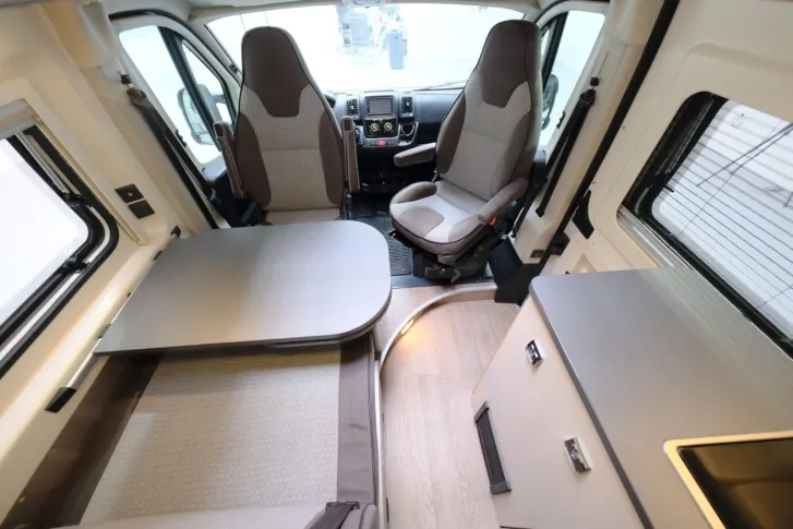 Fahrzeugbild Hobby Vantana K65 ET Ontour/Einzelbetten/Klima/Markise #10