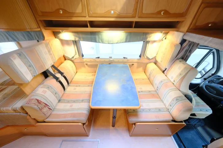 Fahrzeugbild Eura Mobil Contura 612 SB/Festbett/Markise/dop.Boden/AHK #7