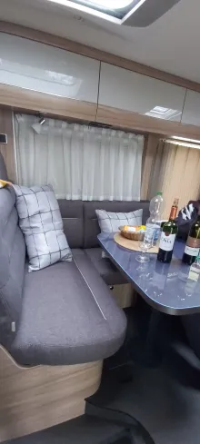 Fahrzeugbild Hymer Exsis-i 678 sehr gepflegt #9