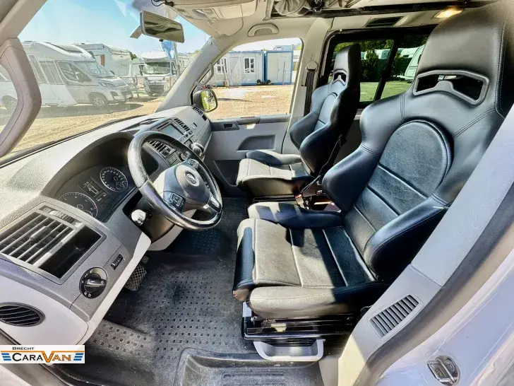 Fahrzeugbild VW Custom Bus T5 Hymer Cape Town #11