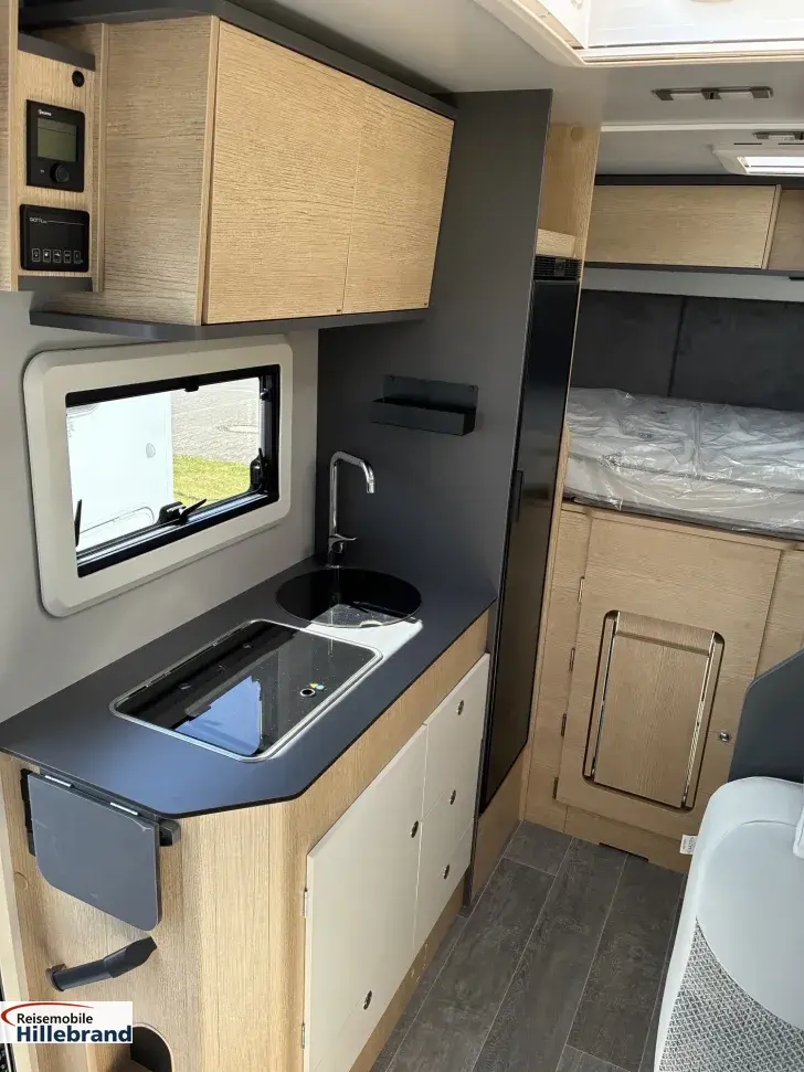 Fahrzeugbild GIOTTILINE Compact CX60 Premiere Edition, AT, Markise, #6