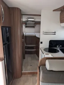 Fahrzeugbild Pilote Pacific P740GJ Essentiel 148 PS / Schalter G9094 #4